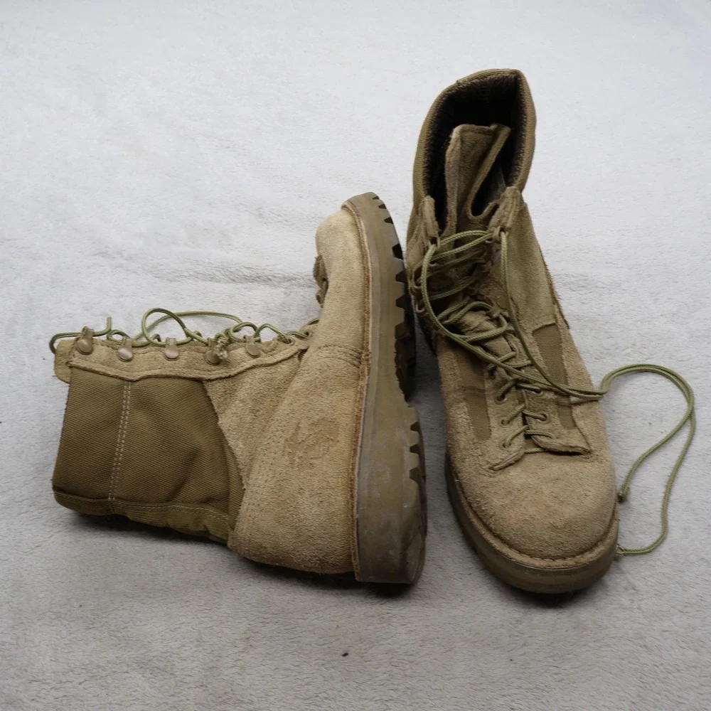 Danner Men 9.5D Combat Boots Brown Temperate Goretex USMC Vibram USA Made 26025